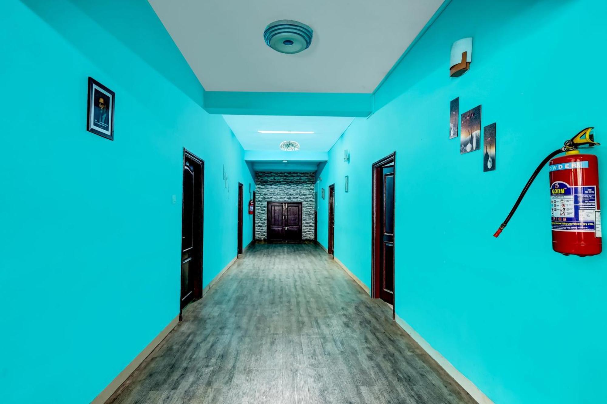 Super Hotel O Kennedy Nagar Near Railway Station Тирупати Экстерьер фото